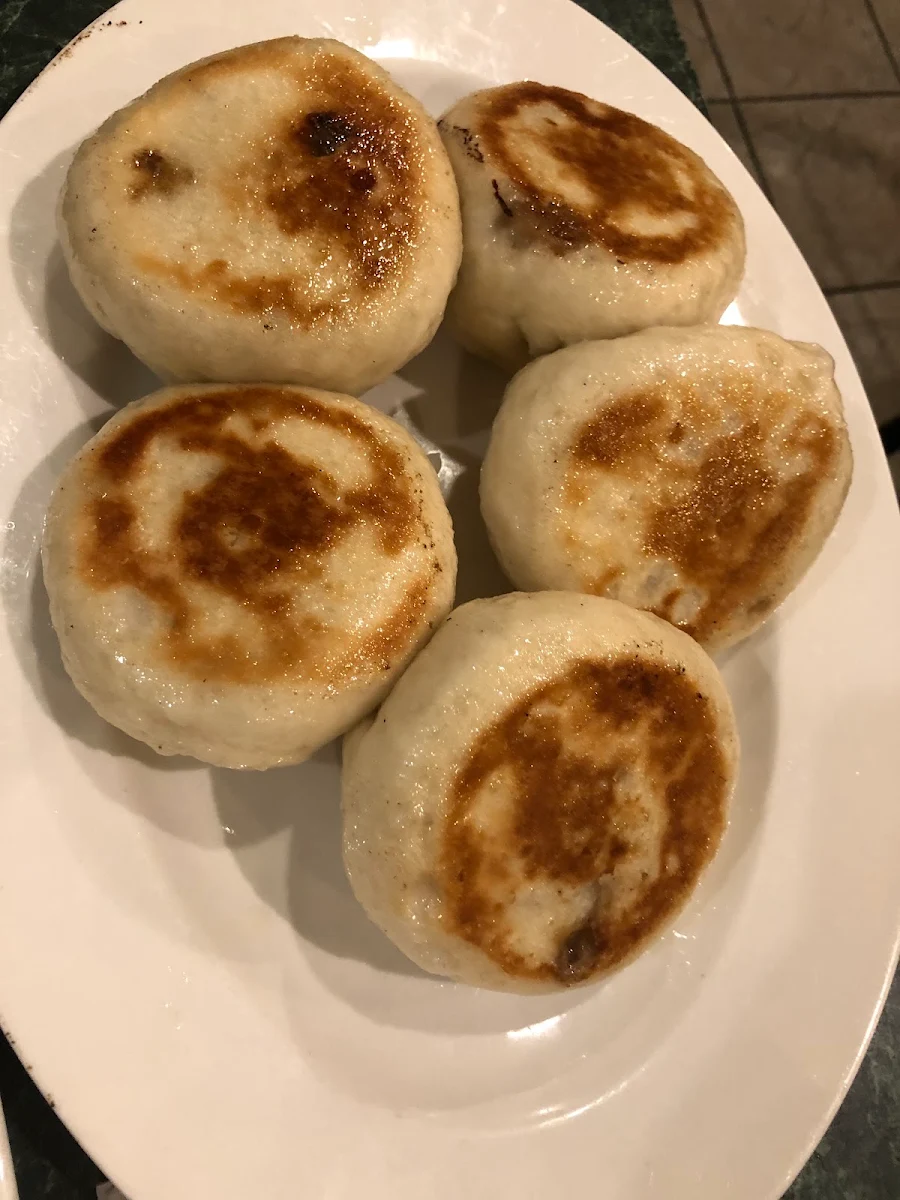 pan fried buns 生煎包